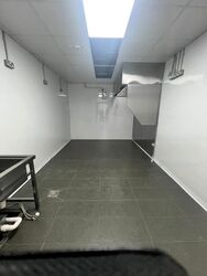 Chin Bee Drive (D22), Retail #453718551
